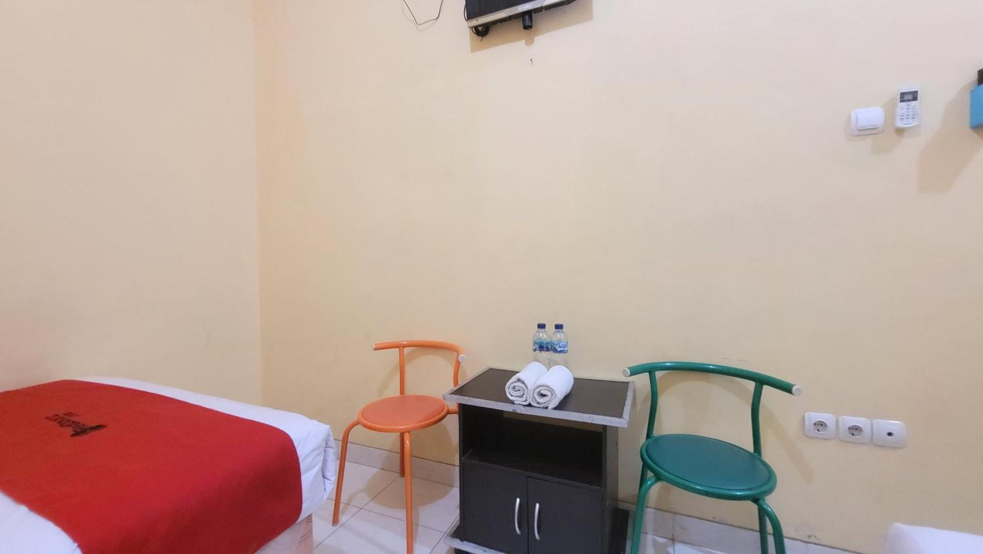 Hotel Oyo Flagship 90768 Endrayanti Syariah Yogyakarta